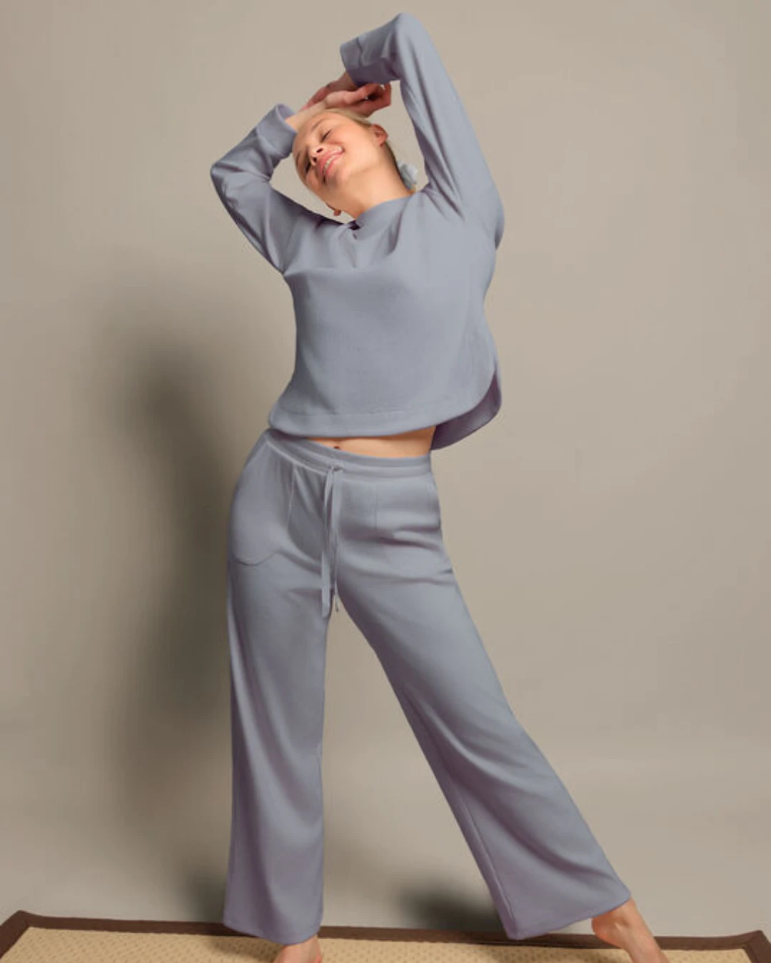 DEP108 Conjunto Gris Lounge Sport - Imagen 1